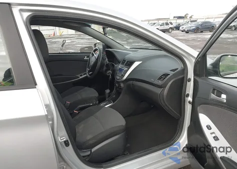 2014 Hyundai Accent Gs z USA, uszkodzony, nr VIN KMHCT5AE6EU158477